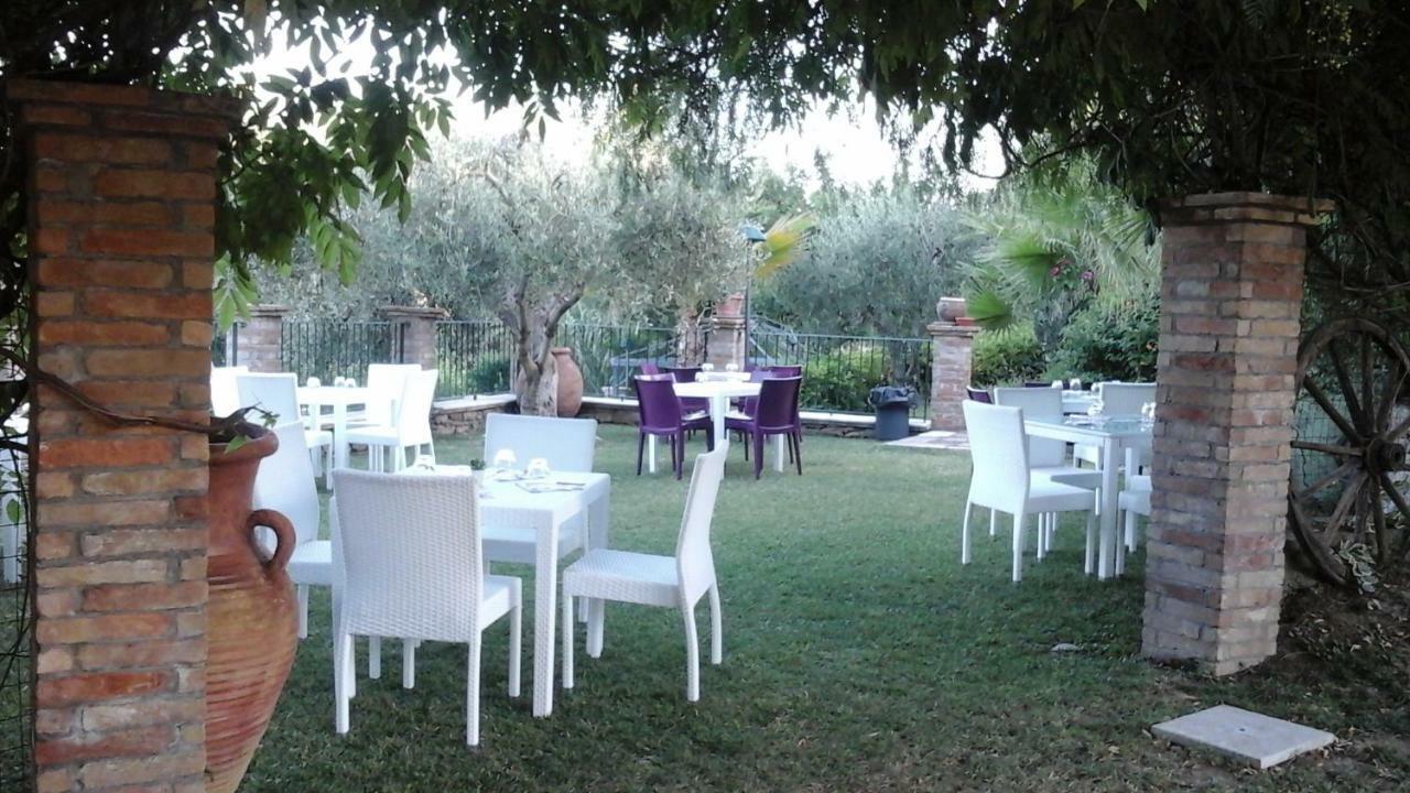 Agriturismo Terranova Pisticci Ngoại thất bức ảnh